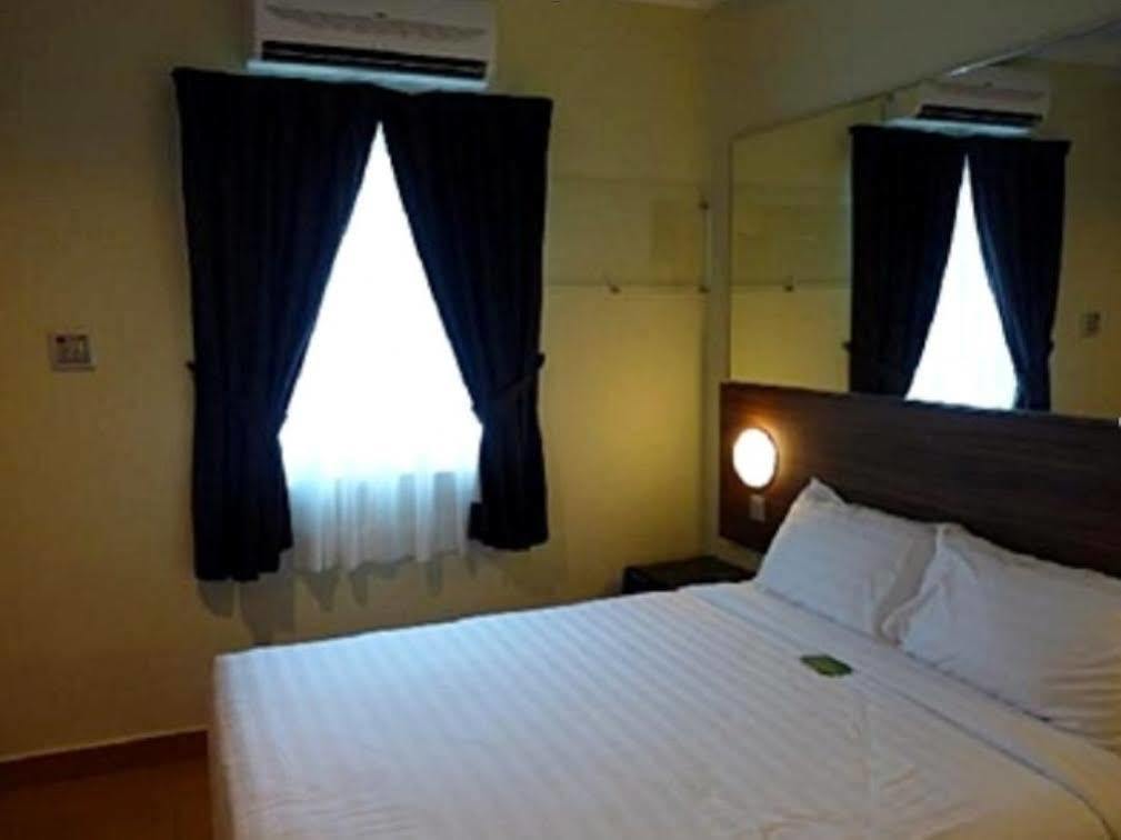 Tune Hotel - Kota Bharu City Centre Екстер'єр фото
